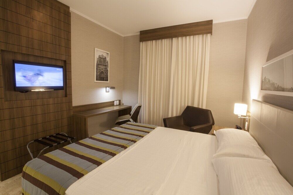 Hotel Agisol Marília 外观 照片